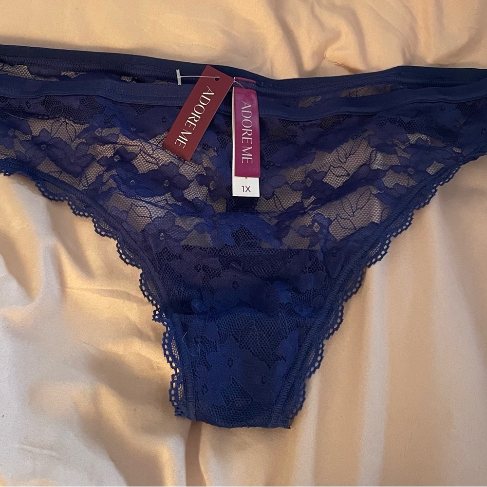 Adore Me Cori Thong 1X
Sodalite Blue